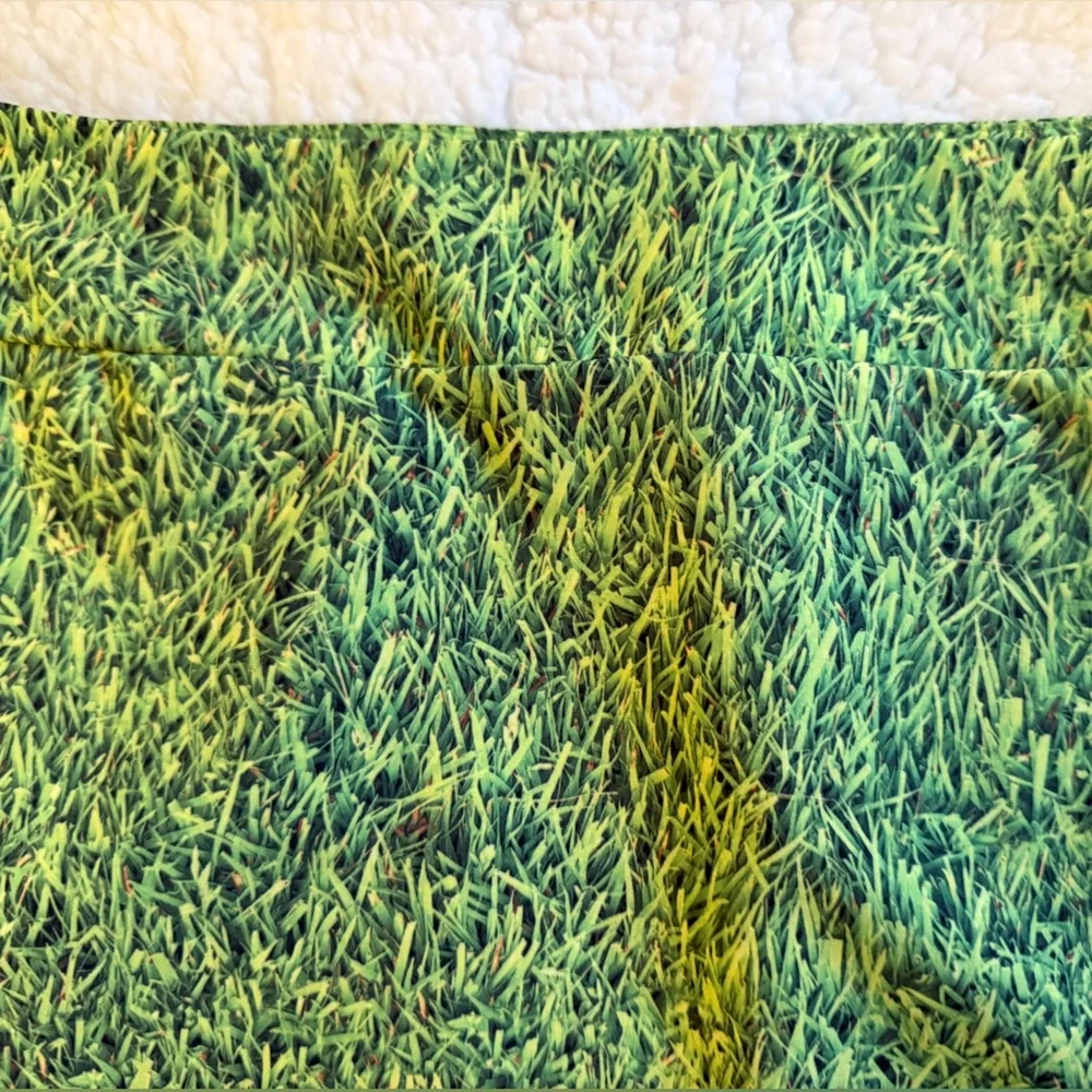 Loudmouth Golf bold print mini skirt. Size 24. Tennis, pickleball, athleisure